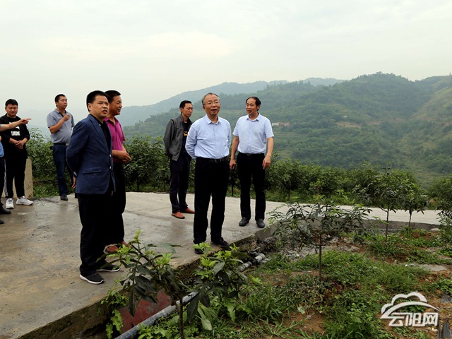  張學鋒督戰(zhàn)脫貧攻堅百日大會戰(zhàn)時強調(diào)高質(zhì)量完成決戰(zhàn)決勝脫貧攻堅各項任務